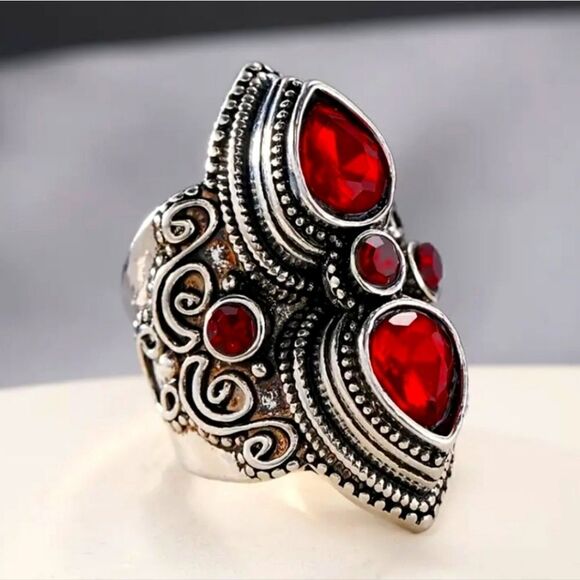 Silver Plated Bohemian Vintage Style Ring With Red Oval Lab Stone Exaggerated - Picture 7 of 7